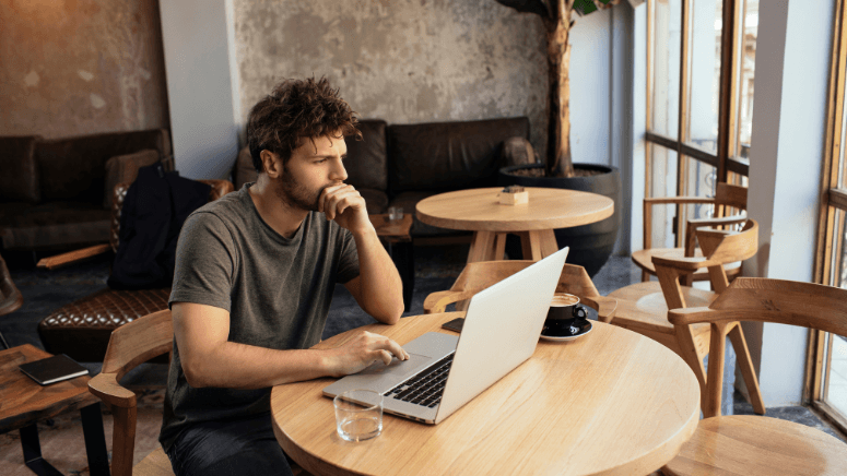 How Businesses Are Growing Faster with UpTecHunt Freelancers